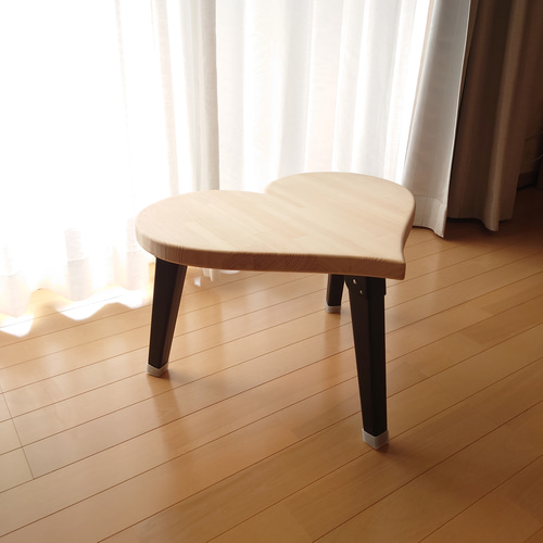ハンドメイド　ハートのミニテーブル ハンドメイド ハートのミニテーブル
