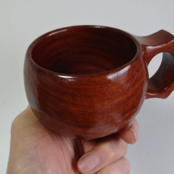 　赤い花梨の一木彫りコーヒーカップ. 9枚目の画像