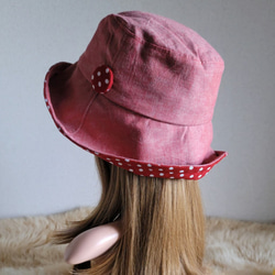 優しいレッドダンガリー×赤色ドット★ひとつ持っていると便利なプレーン帽子★約61.5㎝ 4枚目の画像