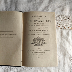 【アンティークミニ本】Méditations sur les évangiles,  1911 黒布張り、押花 4枚目の画像