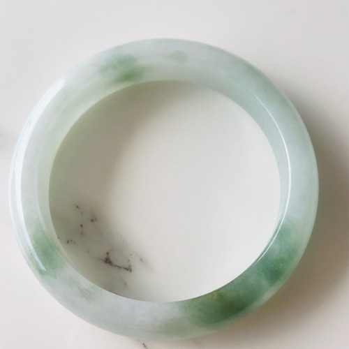 B2010-017】ジェイド 翡翠 ヒスイ バングル 一点もの 希少 ミャンマー