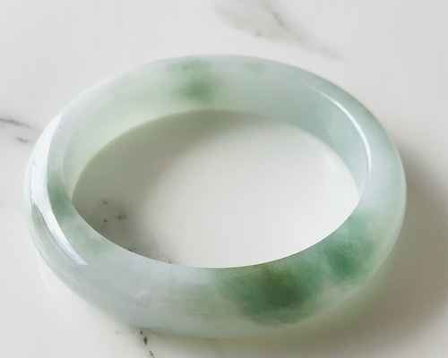B2010-017】ジェイド 翡翠 ヒスイ バングル 一点もの 希少 ミャンマー