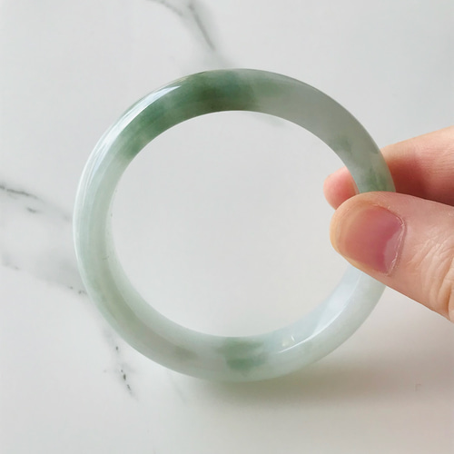 B2010-017】ジェイド 翡翠 ヒスイ バングル 一点もの 希少 ミャンマー
