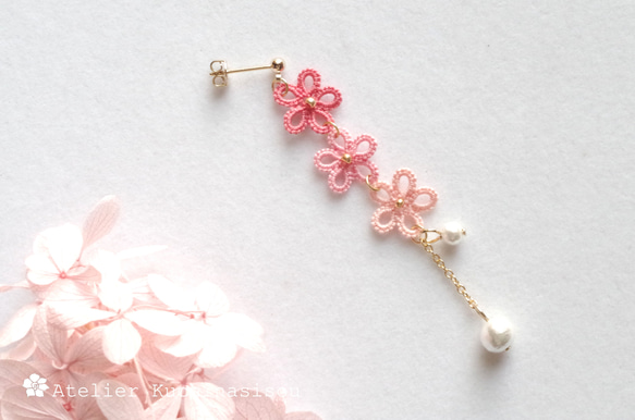 【訂做】梭織蕾絲小花與棉質珍珠耳環&lt;櫻花&gt; 第3張的照片
