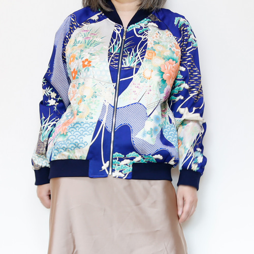 ヴィンテージ着物を使ったブルゾン ブルー 1点物です！「送料無料