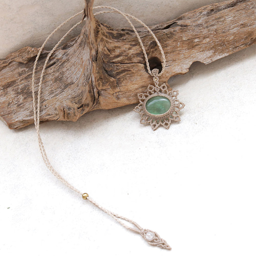 グリーンフローライト天然石マクラメネックレスmac371エスニック