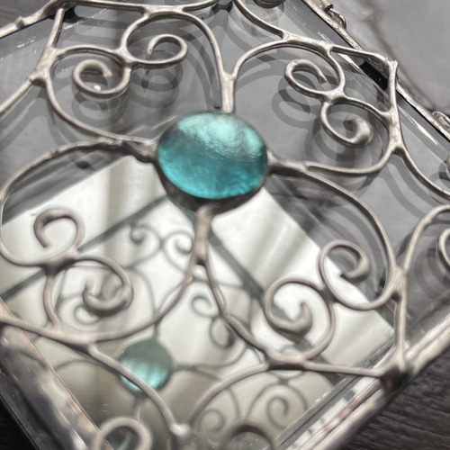 現品のみ✨魔術リング✨ステンドガラスの様な美しさ❣️ ステンドグラス夢夢