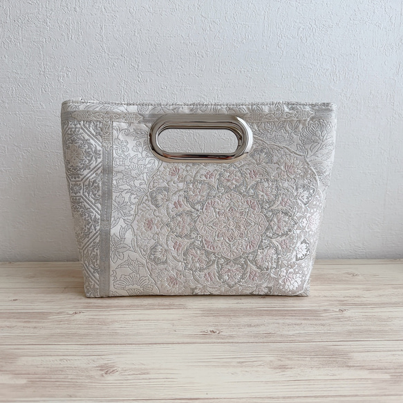 絹の帯から2wayバッグ　桜色のプラチナ箔宝飾華紋更紗文柄　帯リメイク308 2枚目の画像