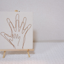 《受注発注》手形アート/家族手形刺繍 1枚目の画像