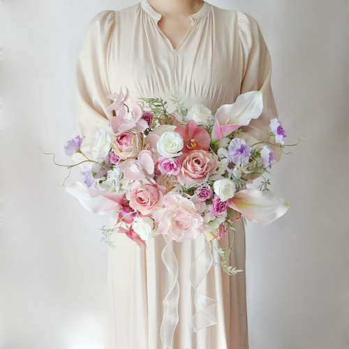 春❀ピンクカラーリリーと胡蝶蘭のウェディングブーケ&ブートニア