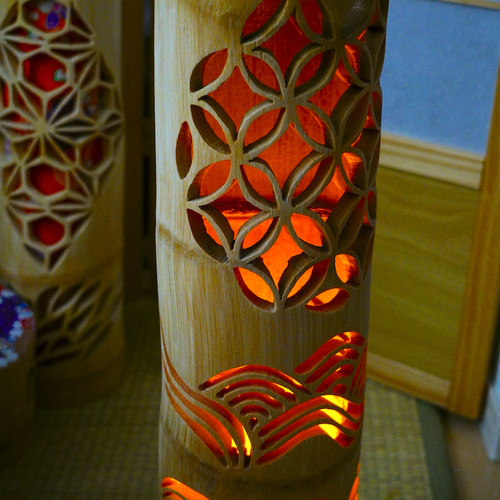 竹灯り・竹あかり・竹灯籠・竹灯篭・竹ランプ 繊細彫り～～ 癒しの灯り