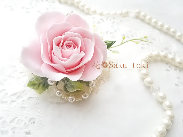 ❁2way仕様・クレイフラワーとレースの大人可愛いコサージュ【花