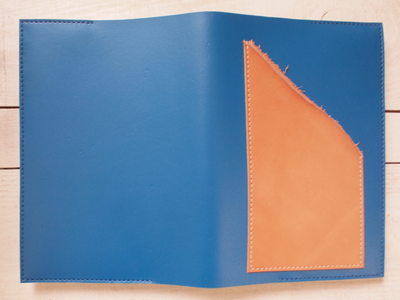 手縫いヌメ革とクロムレザー　Ａ5サイズ/ポケット　手帳・ノートカバー 6枚目の画像