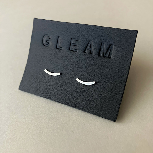 petit  毎日使える　シャープなバーピアス　シルバー950 華奢　シンプル　アーチ 8枚目の画像