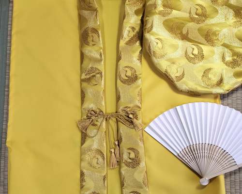 ご長寿祝い〘紗綾形〙金色ちゃんちゃんこ ご長寿祝い〘紗綾形〙金色ちゃんちゃんこ