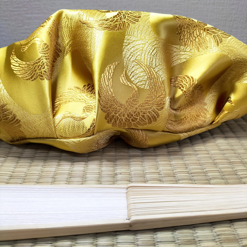 ご長寿祝い〘紗綾形〙金色ちゃんちゃんこ 御長寿祝い金色『紗綾形』ちゃんちゃんこ3点セット 着物