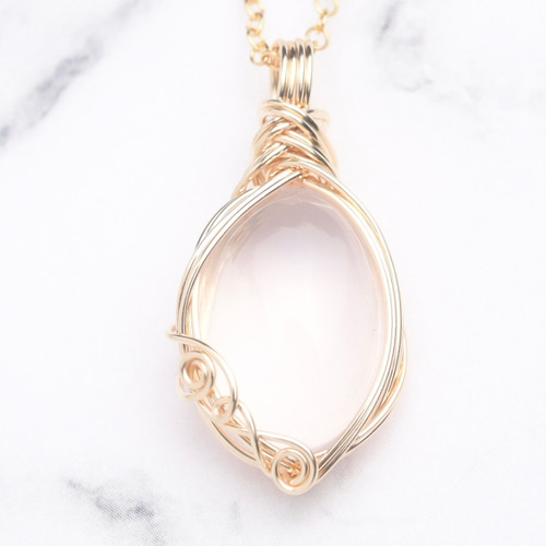 ★夏1000円メガ割中★ 14KGFローズクォーツ　ゴールドネックレス ローズクォーツ ペンダントトップ ワイヤーラッピング ネックレス