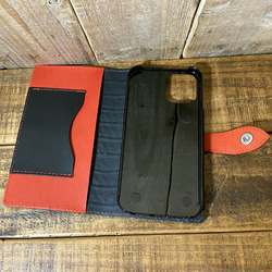 送料無料 手帳型 スマホケース iPhone 11 pro 用 革 クロコ型押し ブラック レッド 4枚目の画像