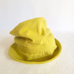 母の日に くしゅくしゅ キャスケット深め ゆったり ミモザ 黄色 綿麻 洗える帽子 Mサイズ ナチュラル 軽い 春色 2枚目の画像