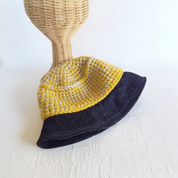 手編み ニット バケットハット ミモザ イエロー 黄色 グレー Mサイズ アクリル デニム 洗える 帽子 12枚目の画像