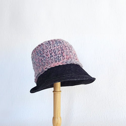 手編み ニット バケットハット ピンク グレー Mサイズ アクリル デニム 洗える 帽子 3枚目の画像