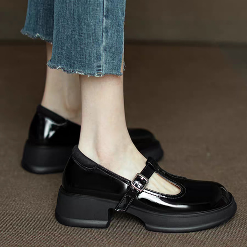 たくさん歩きたくなる、やわらかくて心地いいカンフーシューズ！メリー