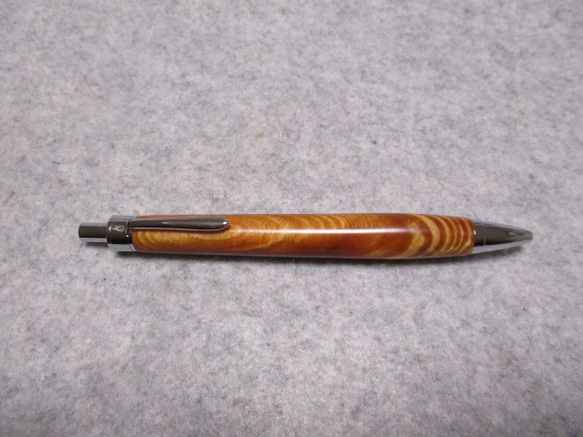 肥松(赤松)ジン　金襴杢　出雲産　樹齢250年　ガラスコート仕上げ　木軸ボールペン(シャープペンシル)  希少材　 1枚目の画像