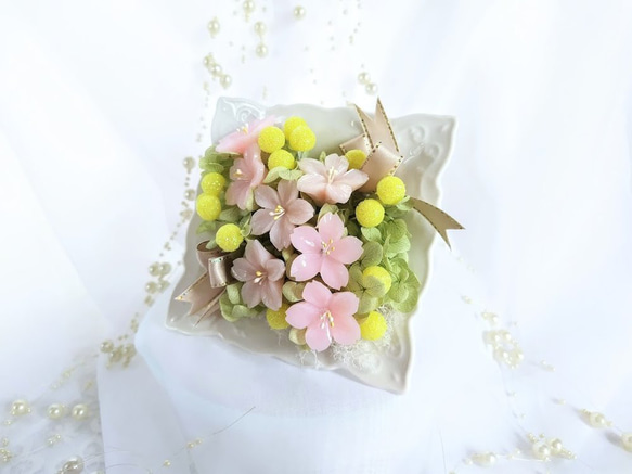 桜とミモザ石鹸の咲く春の額かざり～/ソープカービング/石鹸彫刻 3枚目の画像