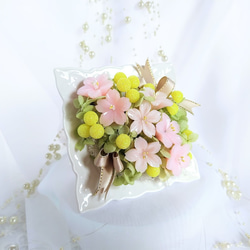 桜とミモザ石鹸の咲く春の額かざり～/ソープカービング/石鹸彫刻 4枚目の画像