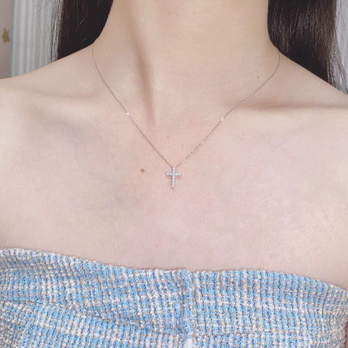 クロスモチーフ 天然ダイヤモンドペンダントk18 ネックレス  