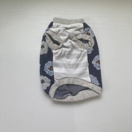 ☆小型犬 犬服 タンクトップ ひつじ柄（紺）XSサイズ ペット服