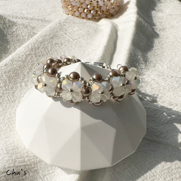 現貨 雲頂霧花手鍊 氣質 珍珠手鍊 手作飾品 可訂製項鍊長度 100%純手工製作 pearl bracelet 第9張的照片
