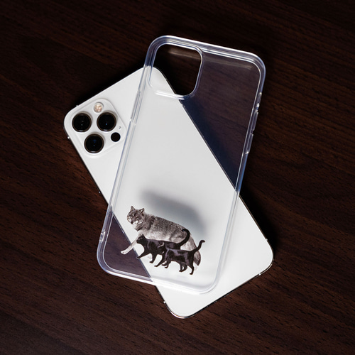 おさんぽネコwith狼 スマホケース iPhoneケース iPhone16e〜 猫