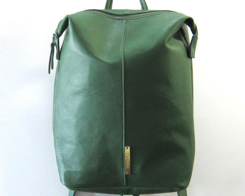 【美品】muku MONTEROSA 本革リュック　オリーブグリーン 美品】muku MONTEROSA 本革リュック オリーブグリーン