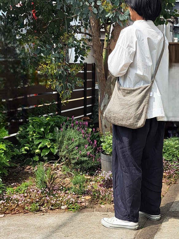 リネンのくったりショルダーバッグ 20枚目の画像