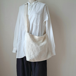 リネンのくったりショルダーバッグ 8枚目の画像