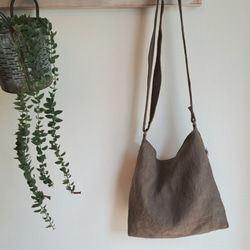 リネンのくったりショルダーバッグ 6枚目の画像