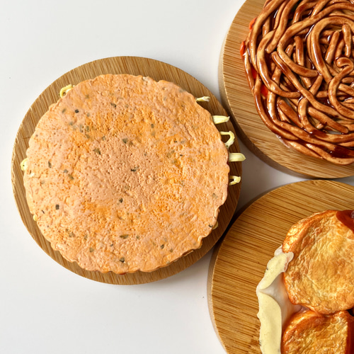 フェイクどら焼きのコンパクトミラー 食品サンプルの日本美術why