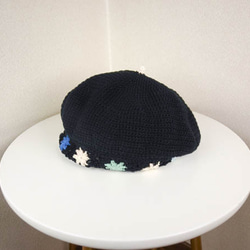 コットン　ゆったりベレー帽（マーガレット　カラフル　ブラック） 12枚目の画像