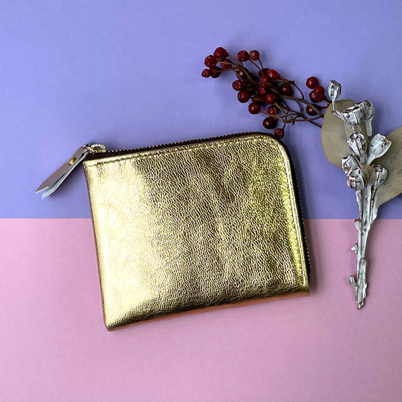 【ミラーゴールド】ゴートレザーのスリムなミニ財布　L字型 1枚目の画像
