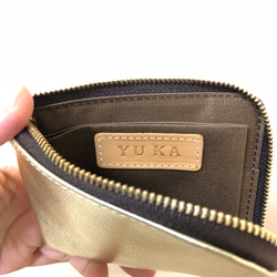 【ミラーゴールド】ゴートレザーのスリムなミニ財布　L字型 16枚目の画像