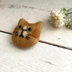オリジナル 羊毛 フェルト 猫ちやん ネコ ねこ ブローチ ハンドメイド 3枚目の画像