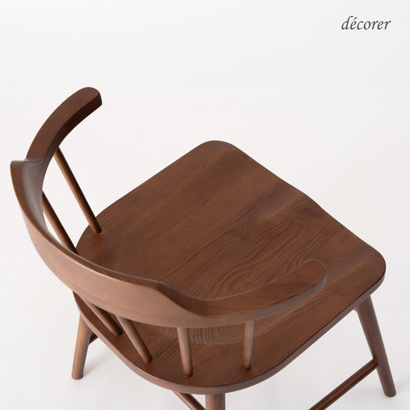 アッシュ材のウィンザーチェア [1脚入 : 3色 ] 北欧スタイル 木製 無垢 椅子 ダイニングチェア 天然木 14枚目の画像