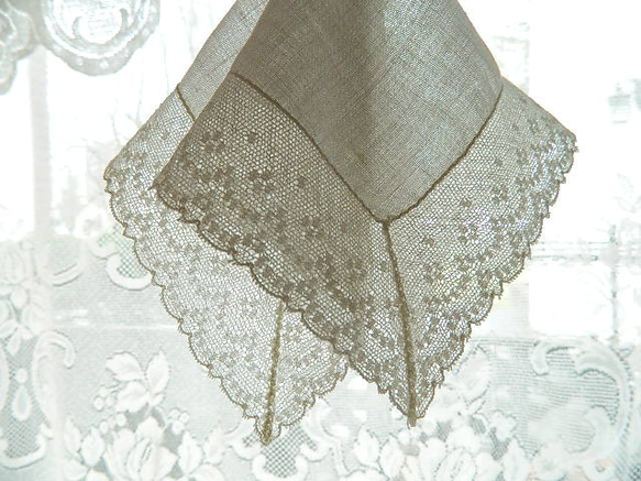 SALE！フランスアンティーク花柄刺繍とレースの素敵なハンカチクロスஐ9枚セット ✿フランスヴィンテージ 繊細なスカラップ模様レースのハンカチ その他