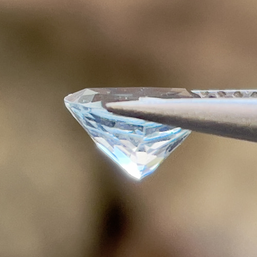 アクアマリン アイスブルーカラー アクアマリン ルース 0.99 カラット