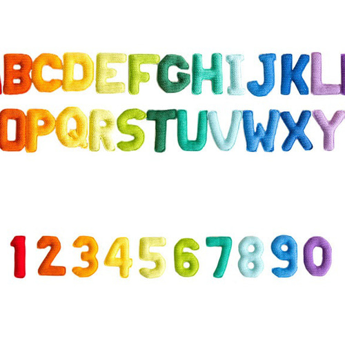ハンドメイド 幼児向け知育玩具 アルファベット 数字 編みぐるみレシピ