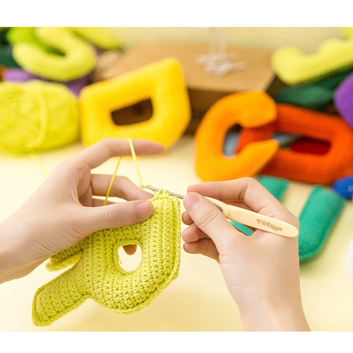 ハンドメイド 幼児向け知育玩具 アルファベット 数字 編みぐるみレシピ