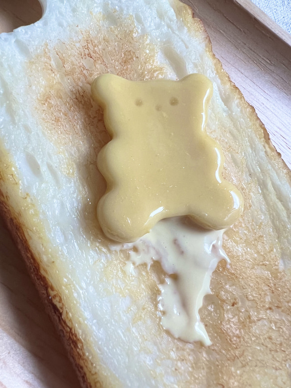 森のくまさんのバタートーストスマホケース 8枚目の画像