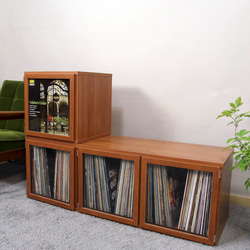 LPレコード収納 | アクリル付き扉 | おしゃれなキャビネット | レコードラック・ディスプレイ棚・ターンテーブル台 8枚目の画像