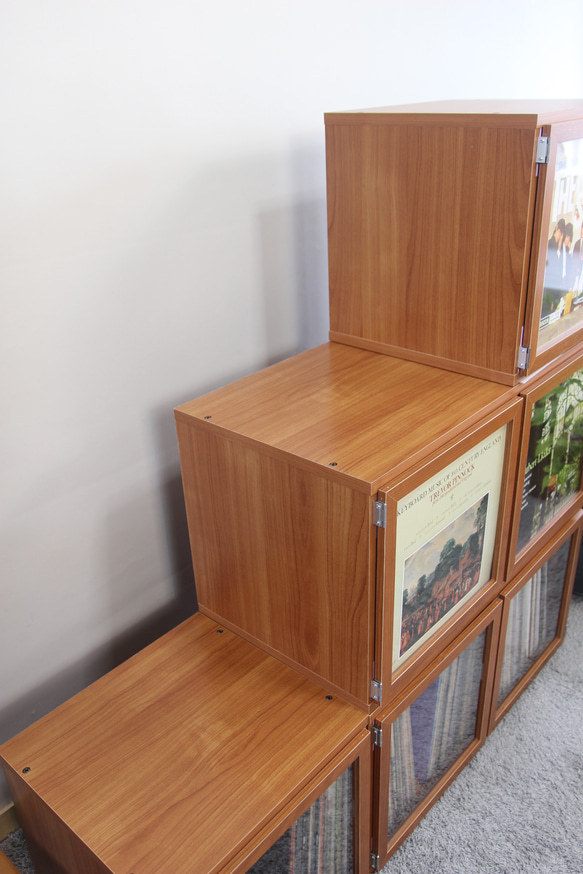 LPレコード収納 | アクリル付き扉 | おしゃれなキャビネット | レコードラック・ディスプレイ棚・ターンテーブル台 2枚目の画像